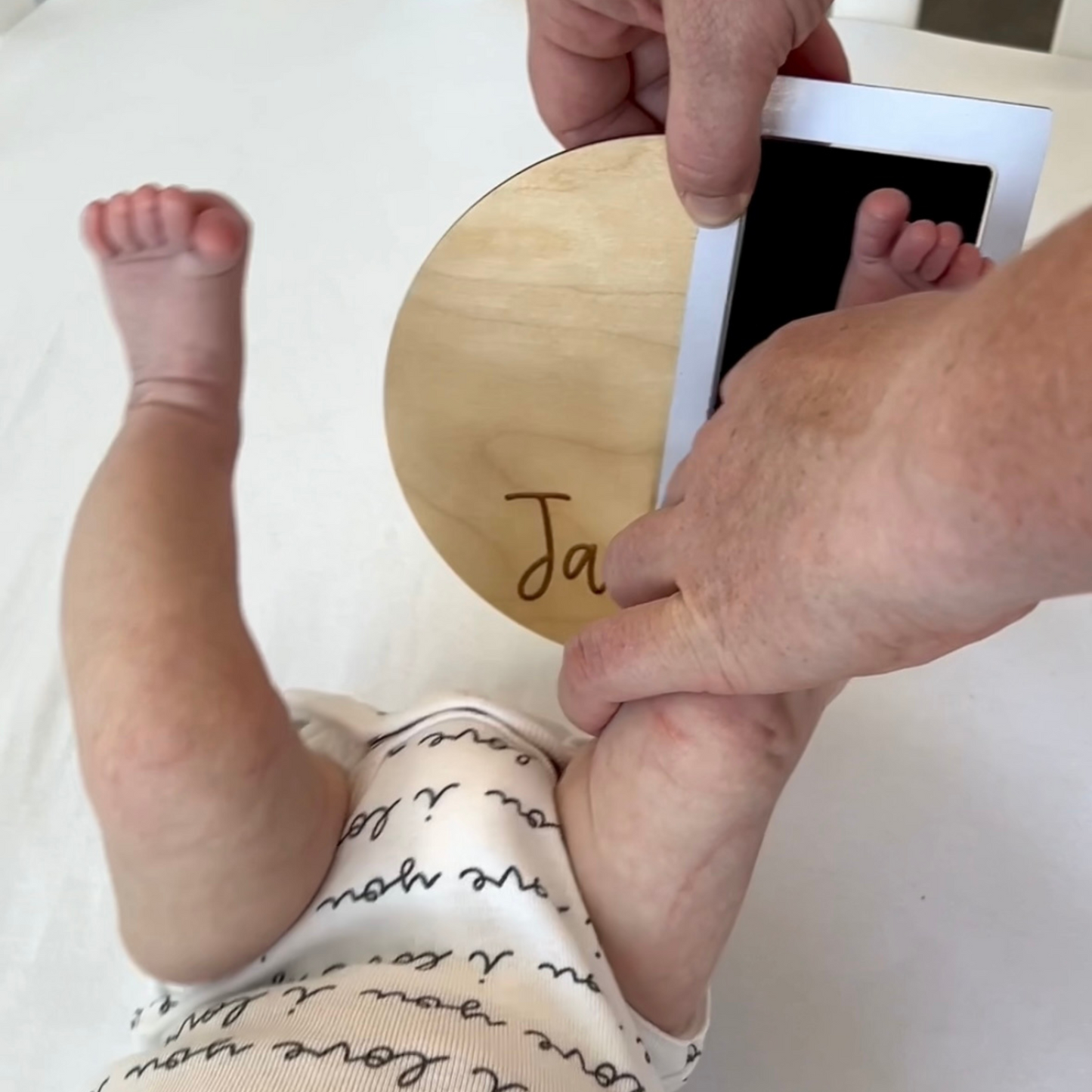Newborn Footprint Sign