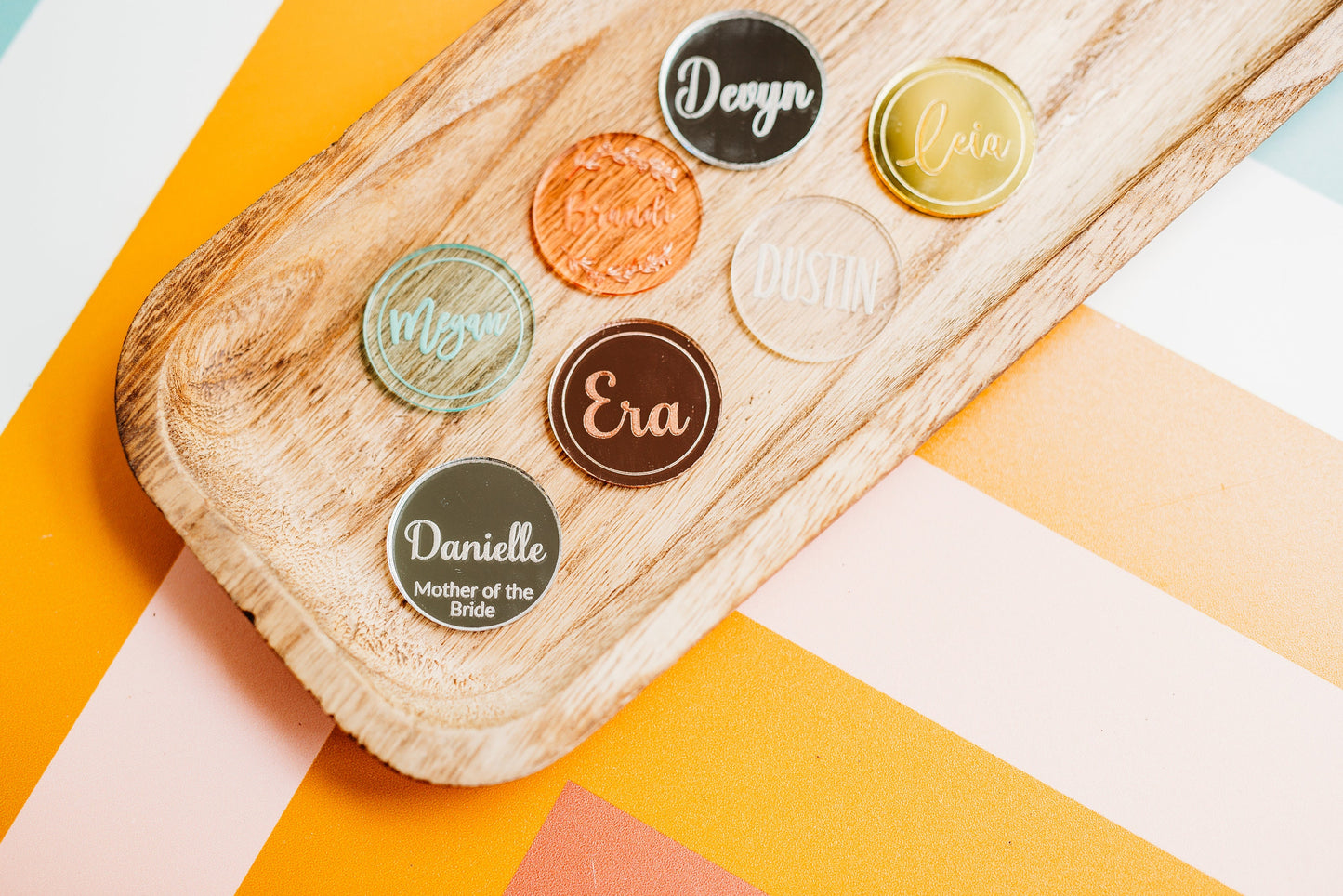 Round Acrylic Place Cards