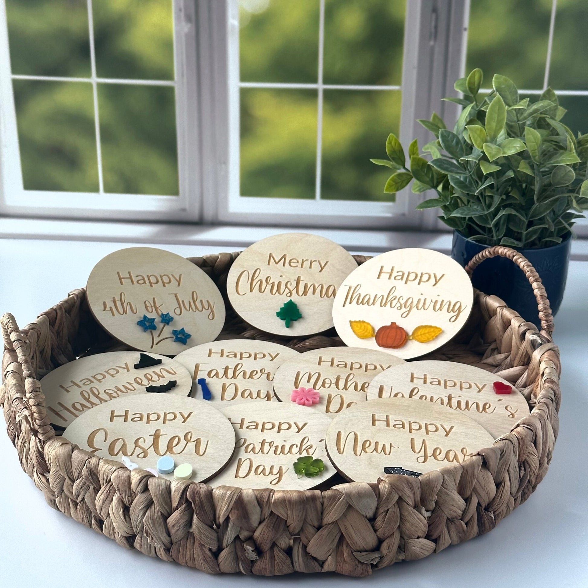 Wood Holiday Milestone Cards: Baby Photo Props, Expecting Mom Gift