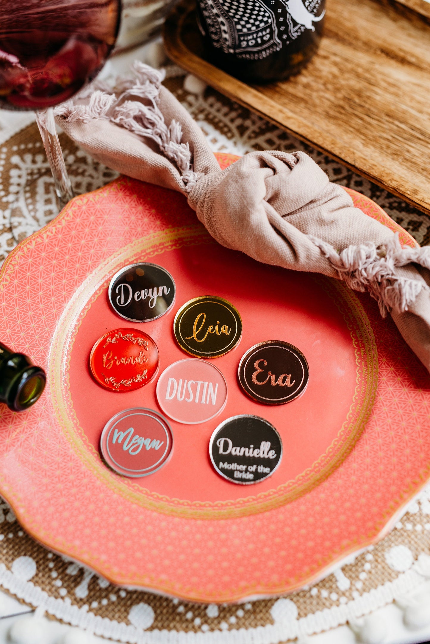 Round Acrylic Place Cards